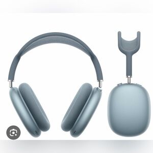 Apple AirPods Max in Sky Blue